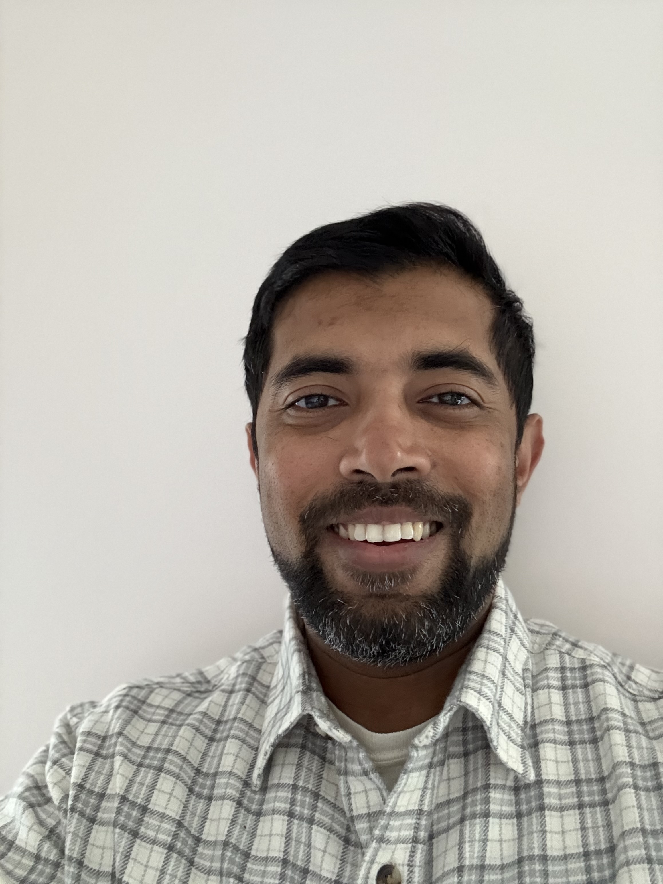 Dr. Gayan Premaratne